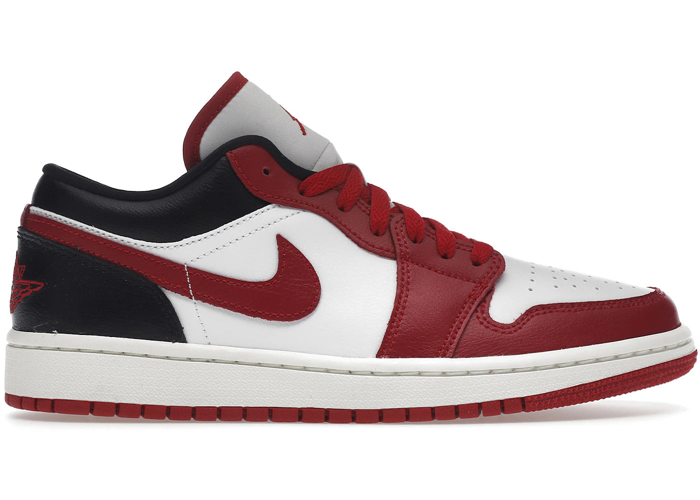 Jordan 1 Low Reverse Black Toe