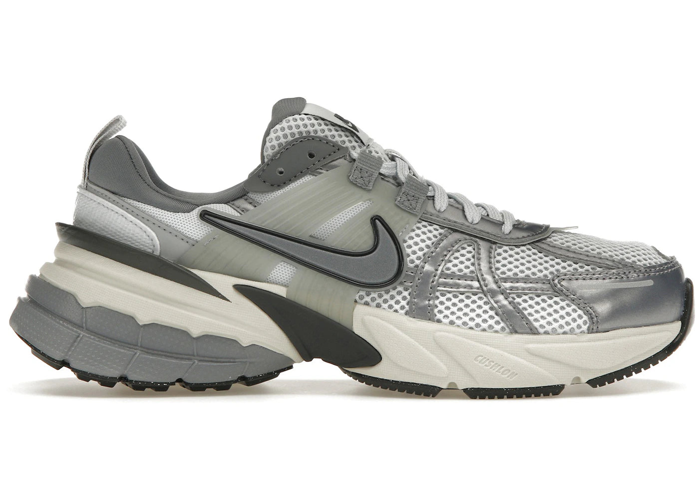 Nike V2K Run Pure Platinum Wolf Grey