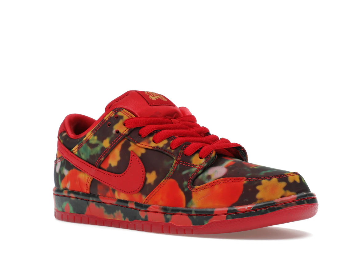 Nike SB Dunk Low The Wizard of Oz Poppy Field