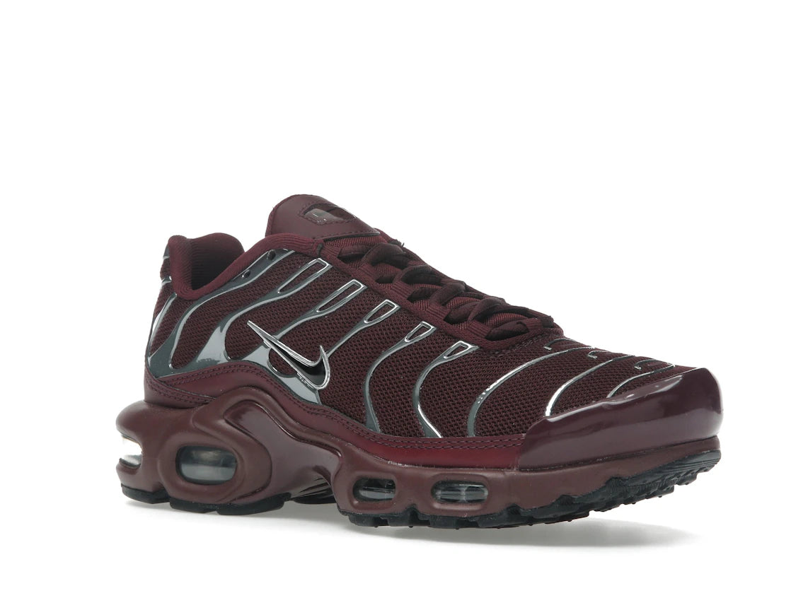 Nike Air Max Plus SE Night Maroon Metallic Silver