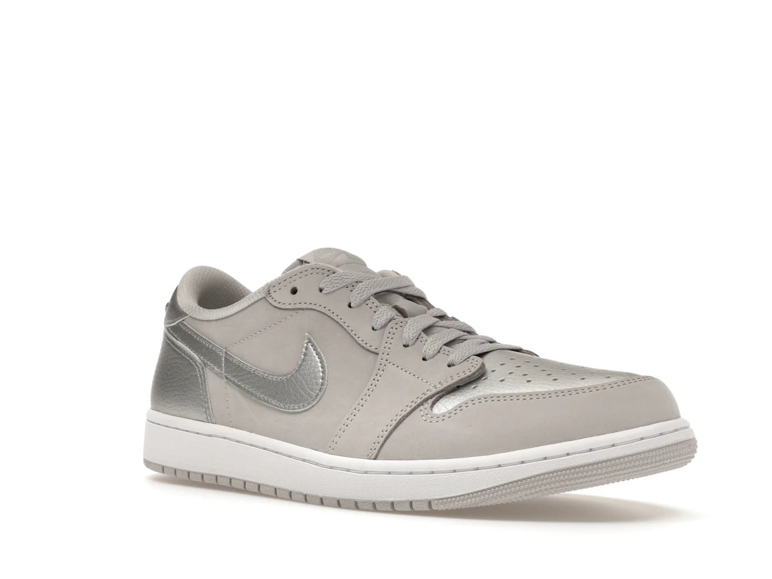Jordan 1 Low OG Metallic Silver