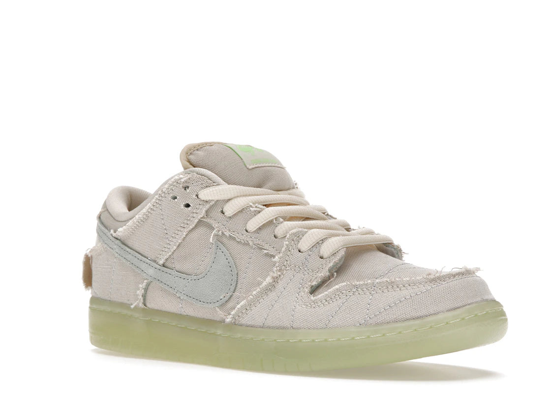 Nike SB Dunk Low Mummy