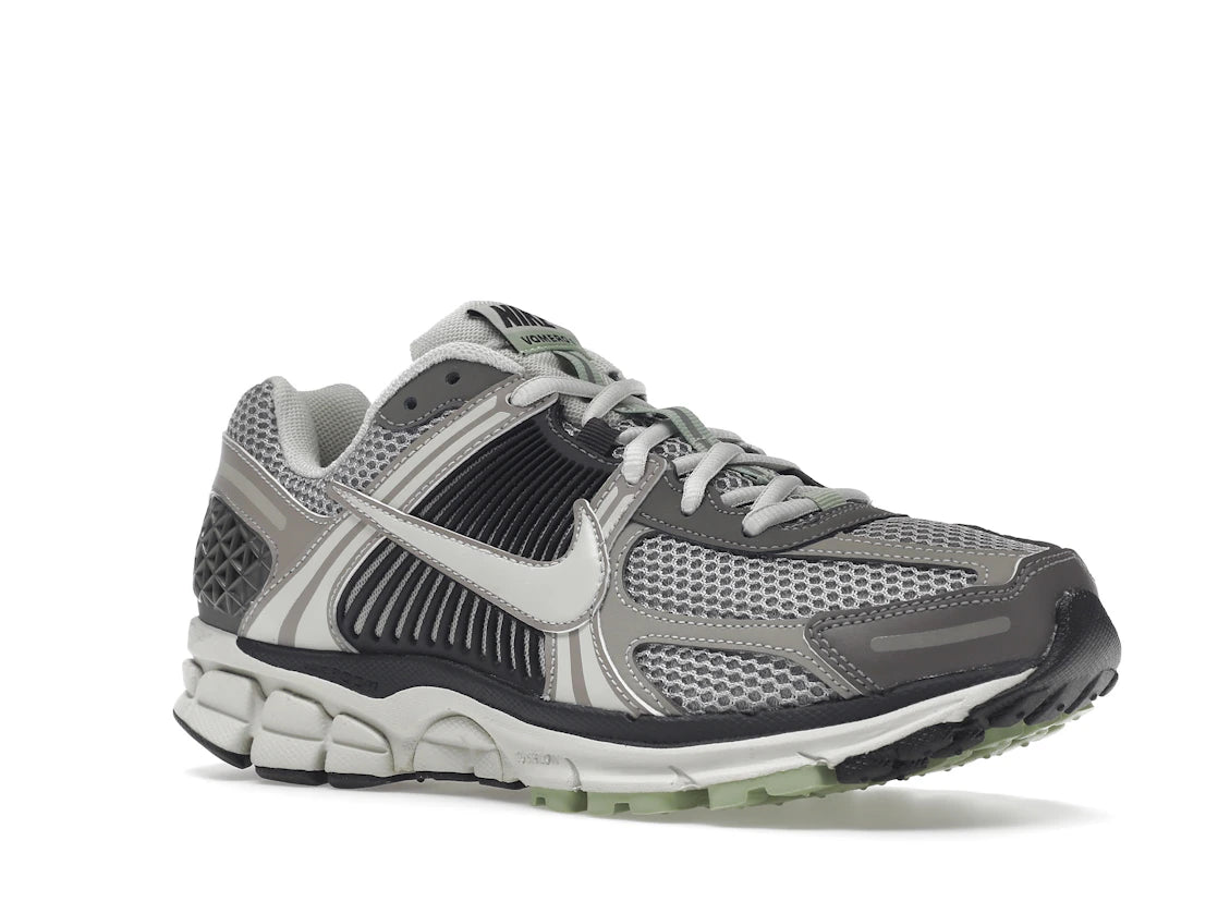 Nike Zoom Vomero 5 Cobblestone Flat Pewter