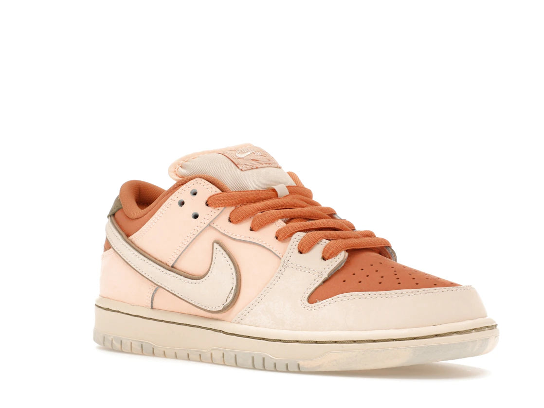 Nike SB Dunk Low Trocadéro Gardens