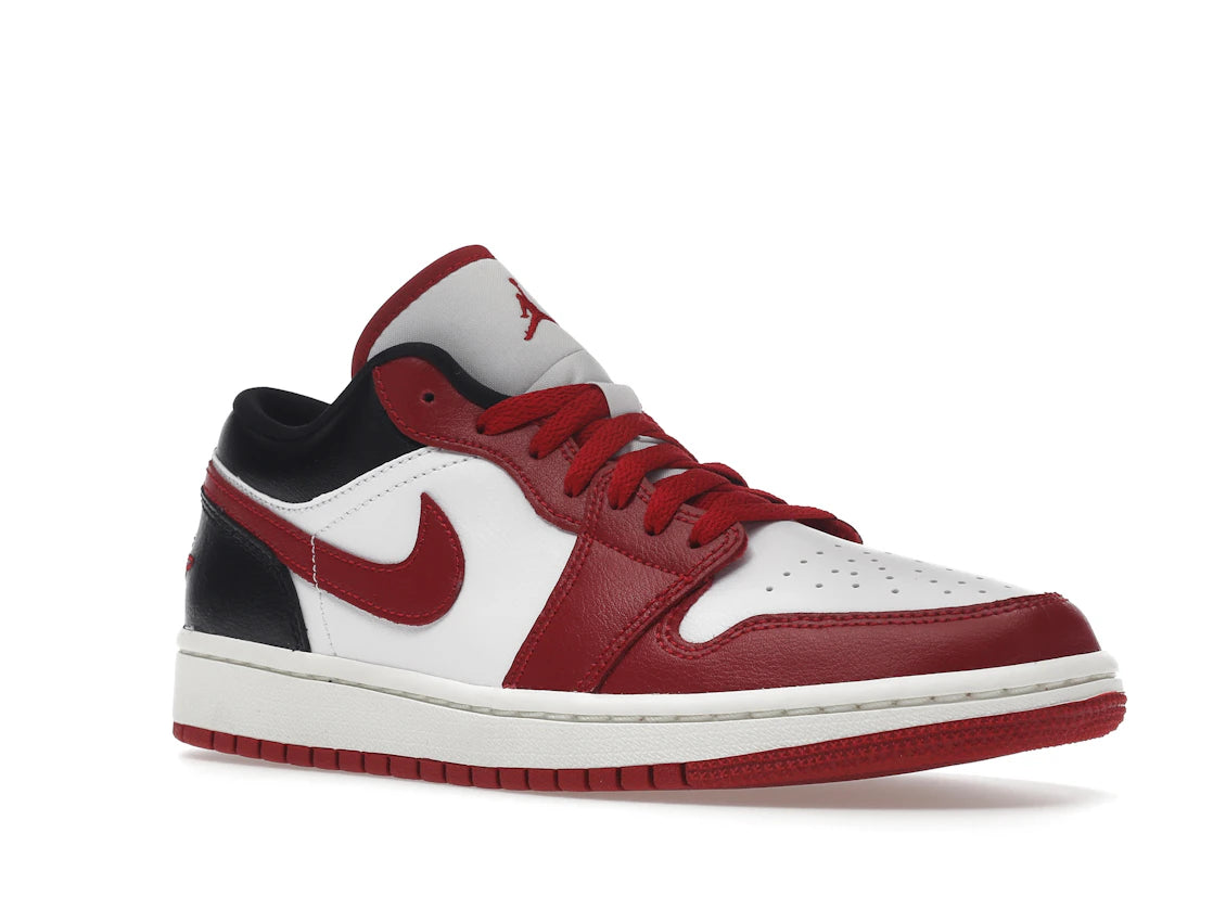 Jordan 1 Low Reverse Black Toe