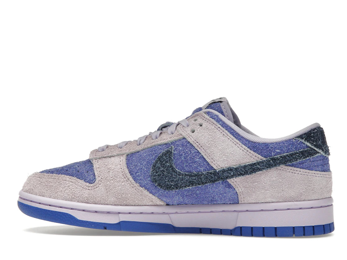 Nike Dunk Low SE Hydrangeas