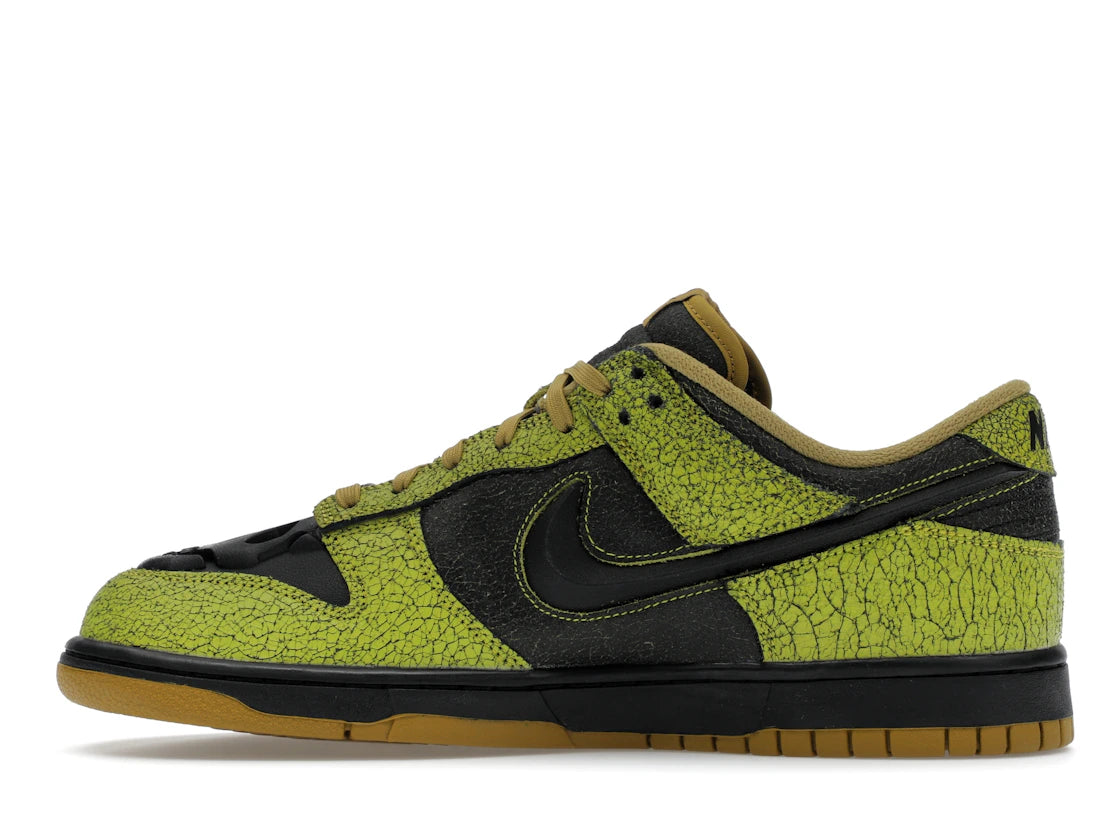Nike Dunk Low Retro QS Halloween Skull