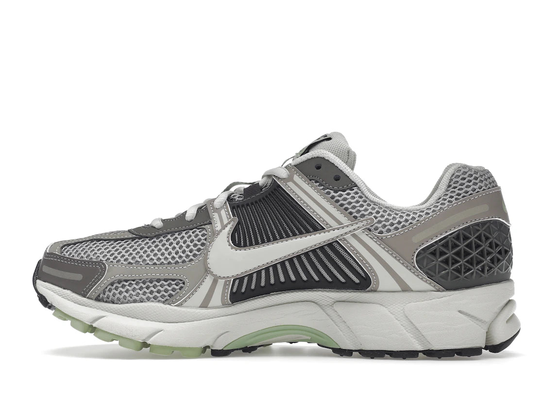 Nike Zoom Vomero 5 Cobblestone Flat Pewter