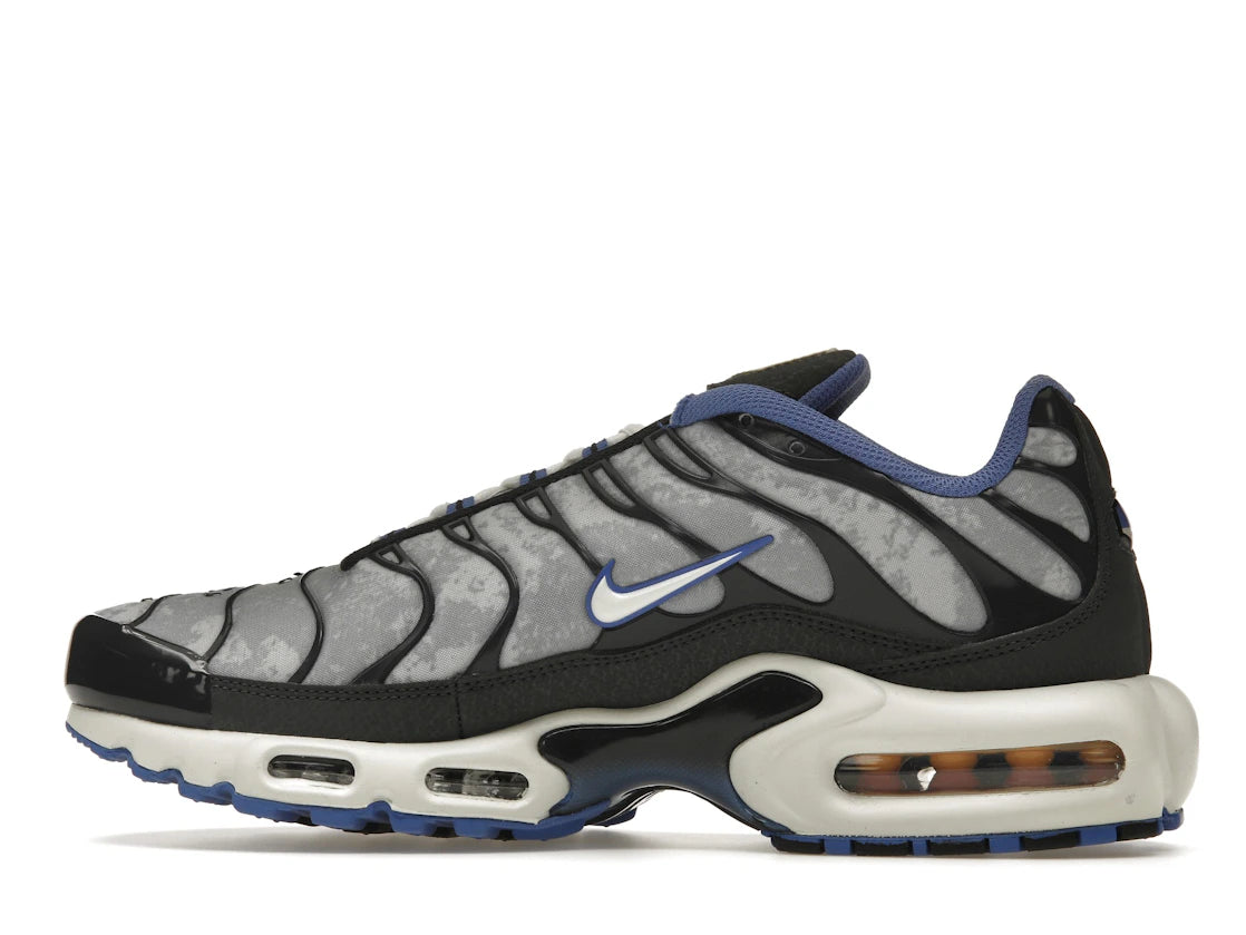 Nike Air Max Plus Social F.C.