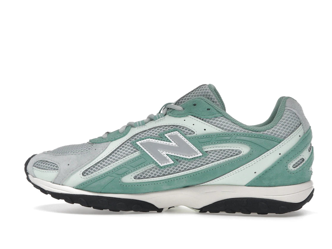 New Balance 204L Kith Green Silver