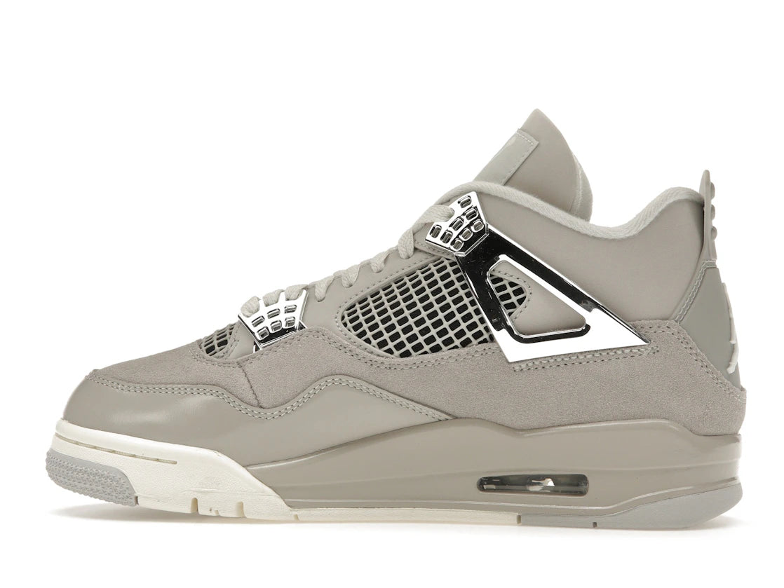 Jordan 4 Retro Frozen Moments