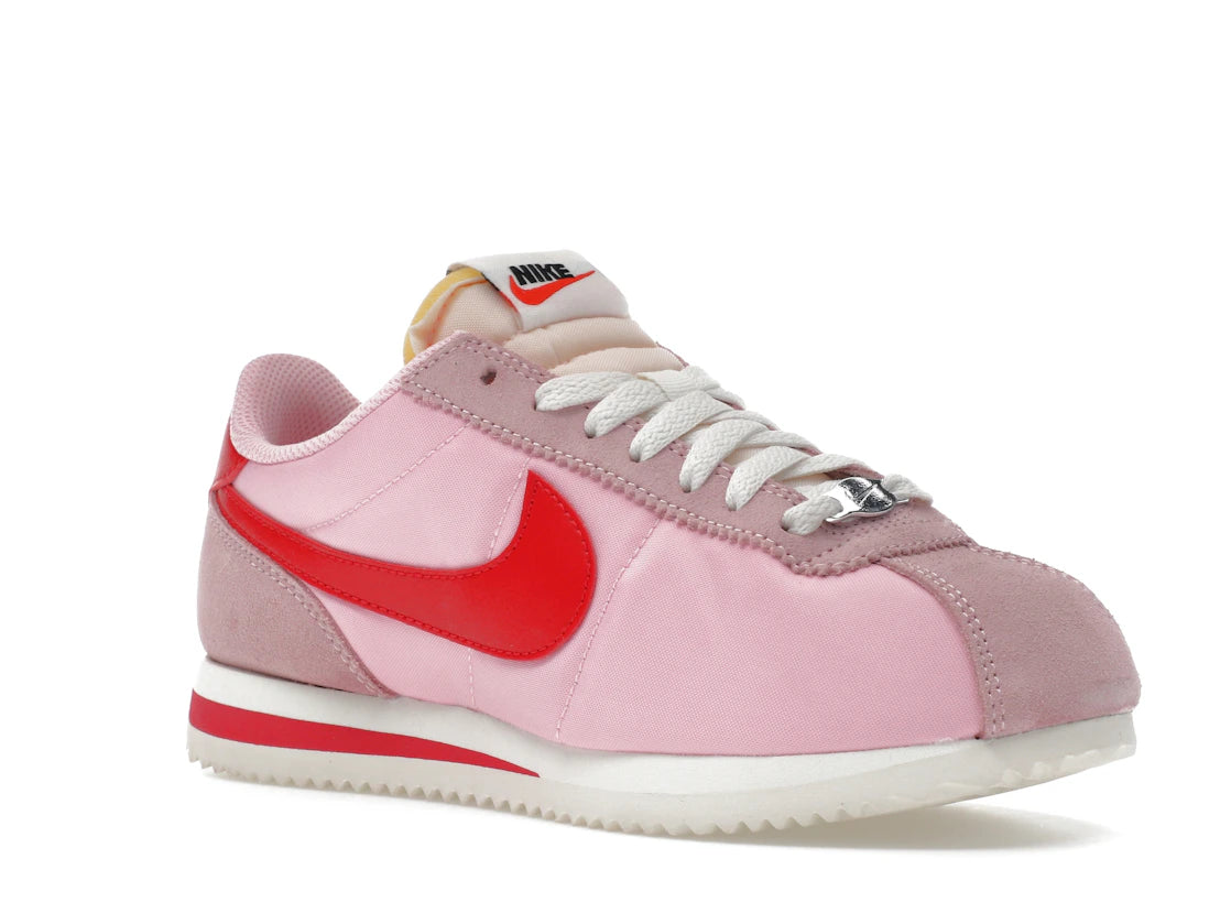 Nike Cortez TXT Medium Soft Pink Sail