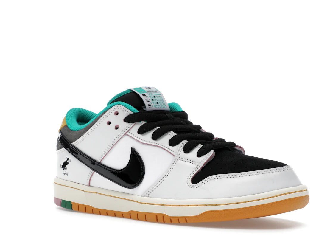 Nike SB Dunk Low CSEF