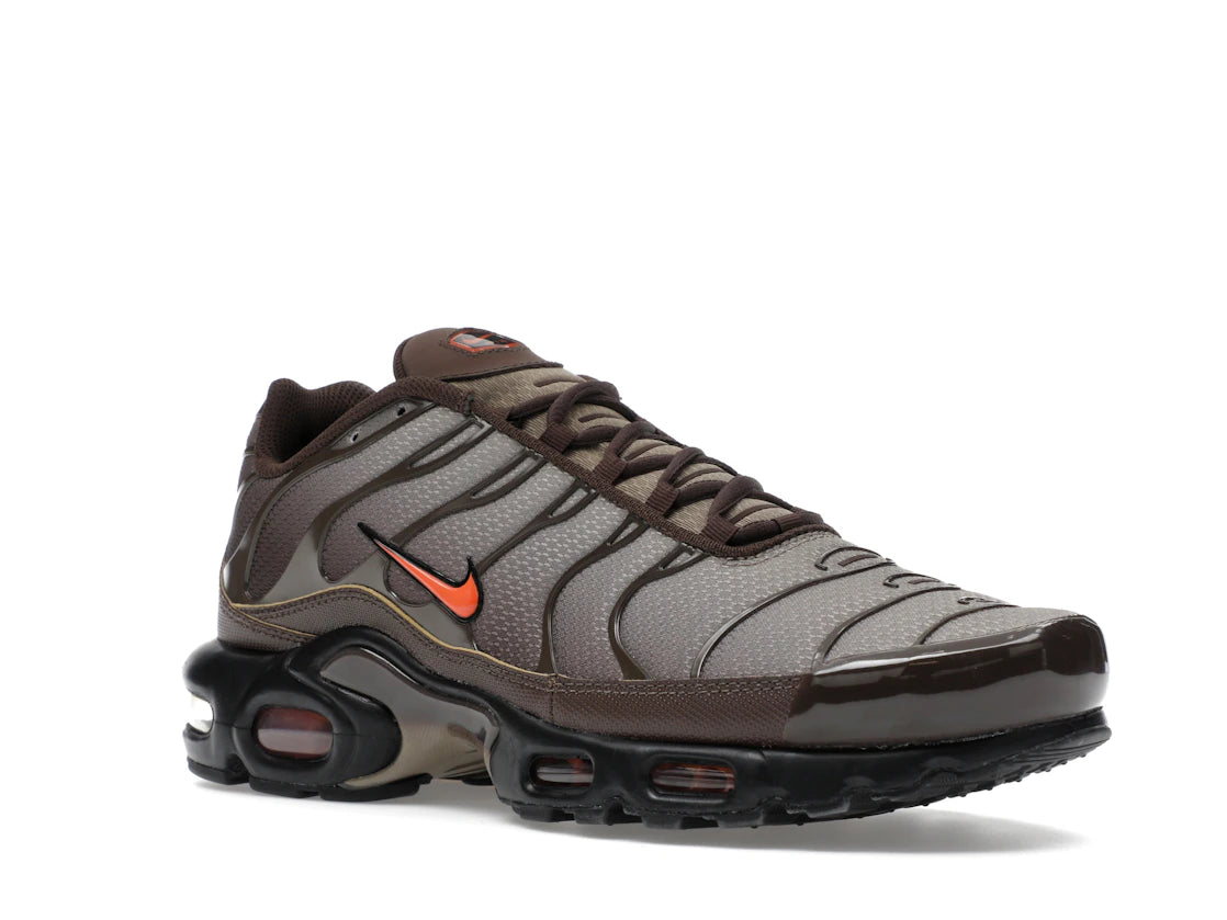 Nike Air Max Plus Baroque Brown Safety Orange