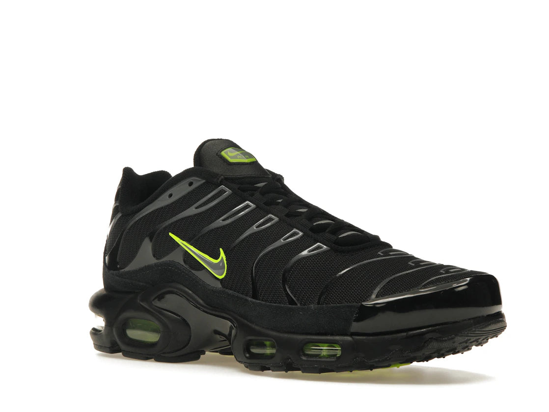 Nike Air Max Plus Black Volt