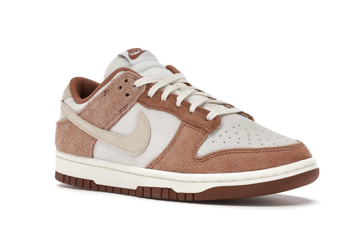 Nike Dunk Low Medium Curry