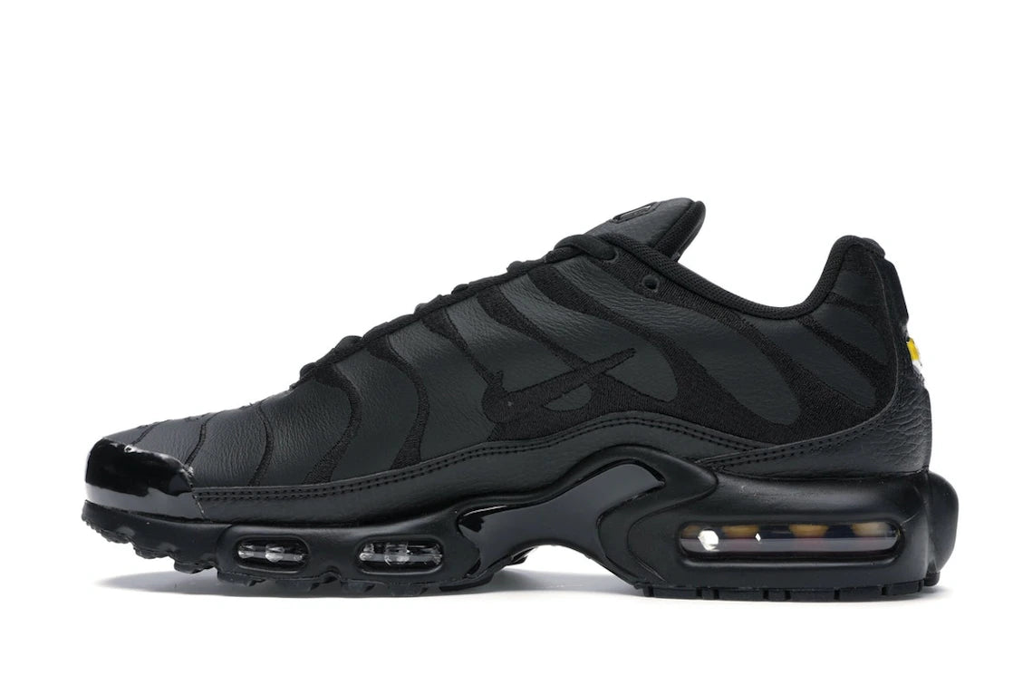 Nike Air Max Plus Triple Black Leather