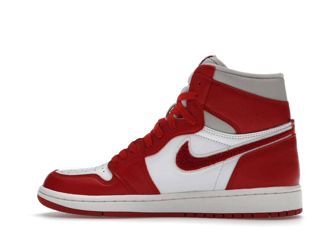 Jordan 1 Retro High OG Varsity Red