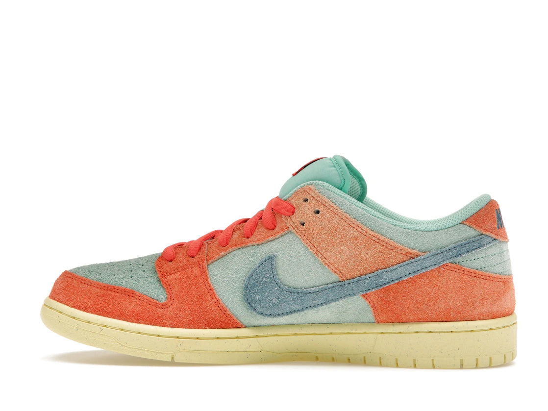 Nike SB Dunk Low Orange Emerald Rise