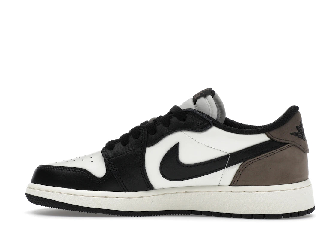 Jordan 1 Retro Low OG Mocha