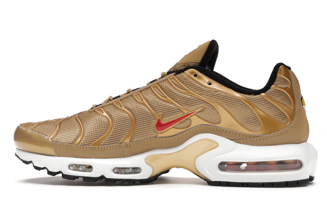 Nike Air Max Plus Metallic Gold